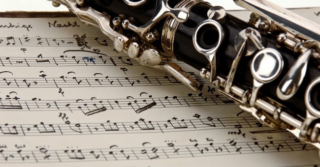 Beneficios de aprender a tocar un instrumento musical 