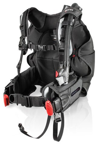 Mares Pegasus Back Inflate BCD - Weight Integrated BCD by Mares