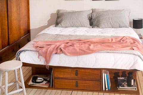 Memomad Cama Funcional Bali 150x200 cm - Estructura con Mucho Espacio de almacenaje y cajones, Ideal para dormitorios pequeños - Cama de Madera Maciza de Pino - Precio Incl. somier de Madera