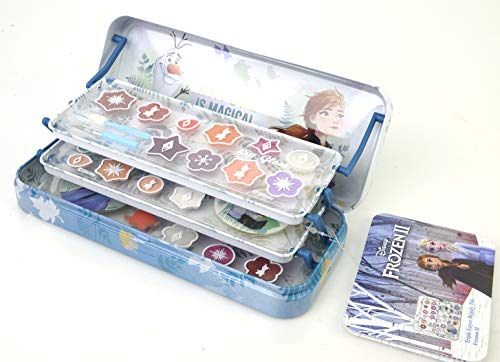 Frozen II Triple Layer Beauty Tin - Set de Maquillaje para Niñas - Maquillaje Frozen - Selección de Productos Seguros en una Caja de Lata de Maquillaje con 3 Pisos