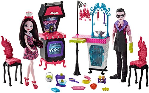 Monster High FCV75 - Juego de Cocina Familiar Vampiro con 2 muñecas - Draculaura y Drácula