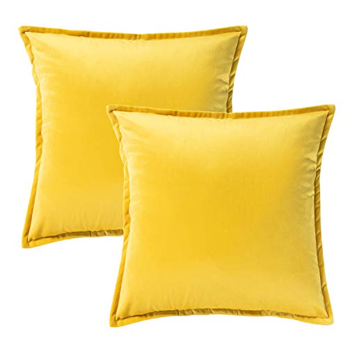 Bedsure Funda Cojin 45 x 45 Mostaza - Juego de 2 Fundas Cojines Decorativas de Terciopelo, Muy Suave, Funda de Almohada Cuadrada para Sofá, Dormitorio y Sala de Estar, Amarillo con Cremallera