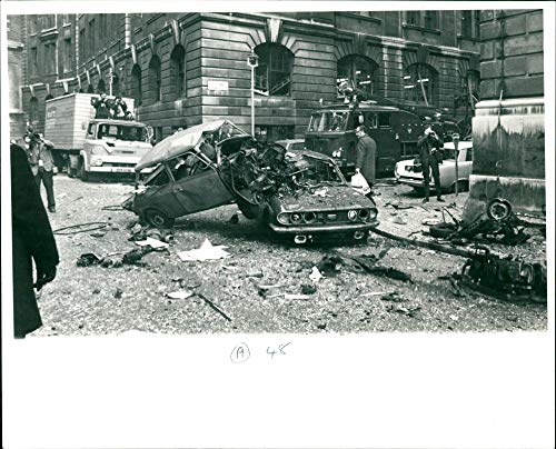 Ira Bombs - Vintage Prensa Foto