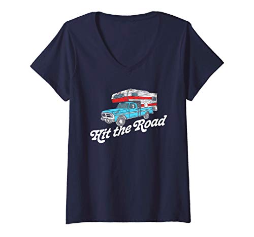 Mujer Hit the Road - Vintage Truck Bed Camper Retro Camping Camiseta Cuello V