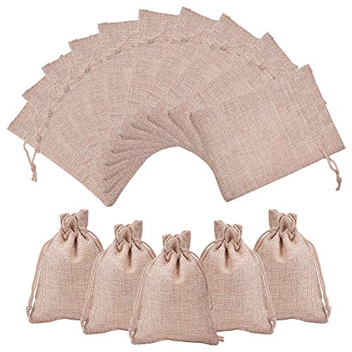 NBEADS 50Pcs Bolsas de Arpillera Bolsas de Tela con Cordón para Joyería Regalo de Boda DIY Artesanía Embalaje, Caqui Oscuro, 13.5x9.5cm