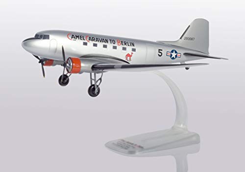 herpa- Fuerza Aérea del Ejército de los Estados Unidos Douglas C-47A Skytrain 86º ala, 525º Escuadrón de Cazas (612302)