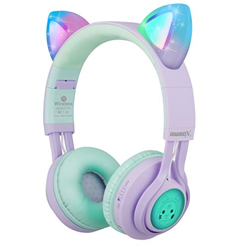 Riwbox CT-7S Auriculares Bluetooth con orejas de gato para niños, limitación de volumen a 85 dB, luz LED, inalámbricos con micrófono para iPhone/ iPad/Ordenador portátil/Pc/Televisión Púrpura&Verde