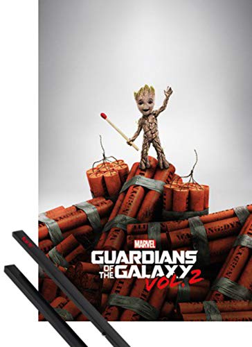 1art1 Guardianes De La Galaxia Póster (91x61 cm) Vol. 2, Groot Groot con Dinamita Y 1 Lote De 2 Varillas Negras