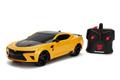 Jada Toys Transformers Bumblebee 2016 Chevy Camaro - Coche teledirigido con 2 Canales, Control Remoto de 2 Canales, avanza hacia atrás, Izquierda y Derecha, función de Carga USB, Color Amarillo