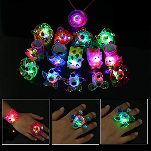 Herefun Artículos de Fiesta Cumpleaños Niños, Juguete Luminoso, Led Luminoso Anillo Juguetes Niñas Brillo En La Oscuridad Regalos de Cumpleaños para Fiestas Favores (15 Pcs)