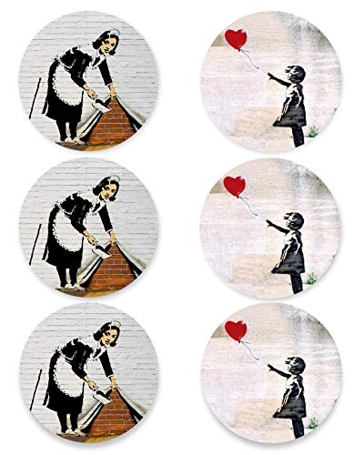 Panorama Pack de 12 Posavasos Vinílicos Banksy 10x10cm - Posavasos Originales - Protección para Mesas y Superficies - Impermeable, Fácil de Limpiar y Antideslizante