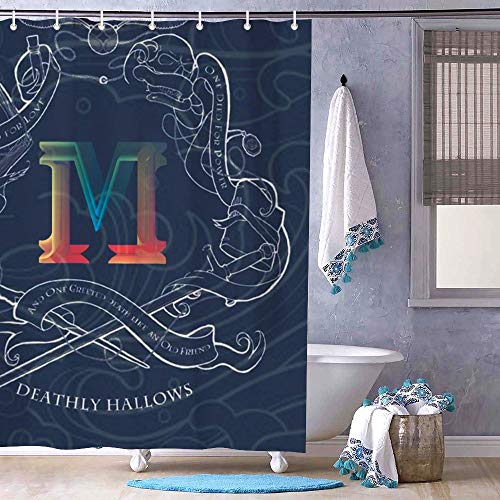 Free Brand Cortina de ducha con ganchos de tela de poliéster larga con diseño de letra M, cortina de baño con diseño de capital, impermeable, 182 x 182 cm