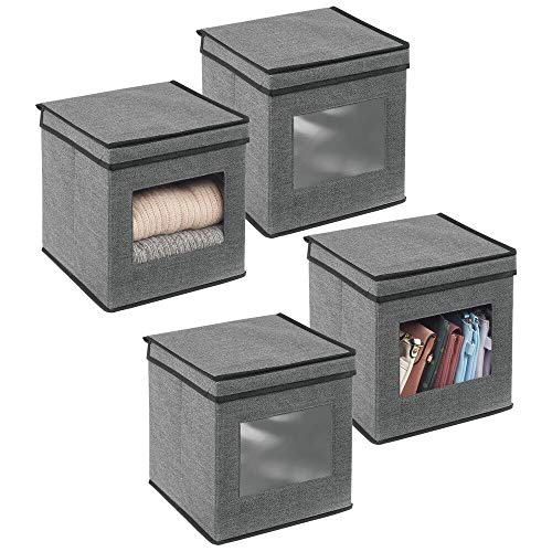 mDesign Juego de 4 cajas de almacenamiento – Organizador apilable pequeño y de fibra sintética con tapa y ventana de visualización – Cajas para ropa cuadradas para el dormitorio – gris y negro