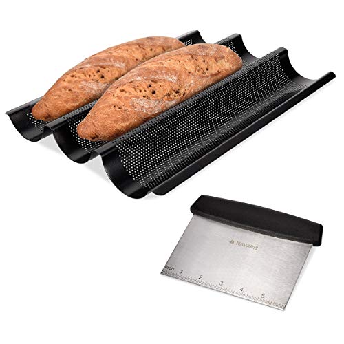 Navaris Molde para Hacer Baguette con espátula - Molde de Acero Inoxidable para baguettes - Set de 1x Bandeja para Hornear Pan casero con 1x raspador