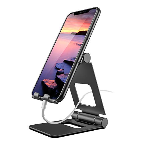 ProCase Soporte Universal para Móvil, Base Plegable Portátil de Metal, Sujeta Movil Metálico de Escritorio Ajustable, Sujeta Tableta para iPad Android Galaxy Tab Teléfono Inteligente iPhone –Negro