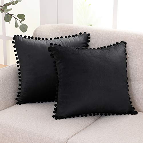 Deconovo Fundas Cojines Terciopelo Decorativa Hogar Almohadas con Pelota para Sofás Dormitorio Pack de 2 45 x 45 cm Negro