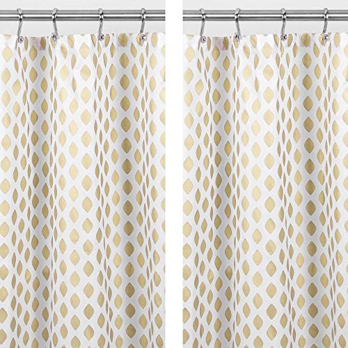 mDesign Cortina de baño de poliéster – Elegantes Cortinas de Ducha o bañera fáciles de Limpiar – Cortina Estampada Lavable con Orificios Reforzados para Colgar – Juego de 2 – Dorado/Blanco