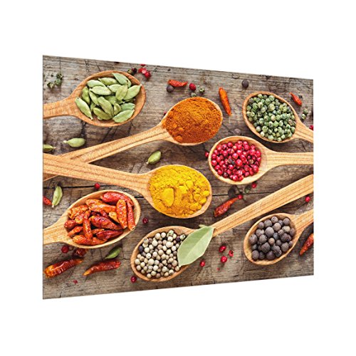 Bilderwelten Panel antisalpicaduras de Cristal - Spices On Wooden Spoon - Horizontal 3:4, Panel antisalpicaduras Panel de Vidrio para Cocina Protector contra Salpicaduras, Tamaño: 59cm x 80cm