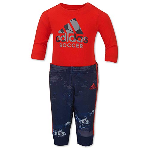 adidas Little Boys` Game Changer - Conjunto de 2 piezas y pantalones para correr (3 meses, rojo fuego (620), color negro y gris