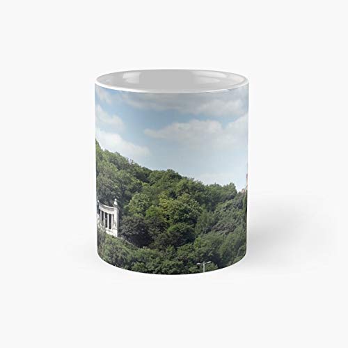 Taza clásica de Saint Gellert Statue On The Hill Budapest Hungría | El mejor regalo divertido tazas de café 11 oz