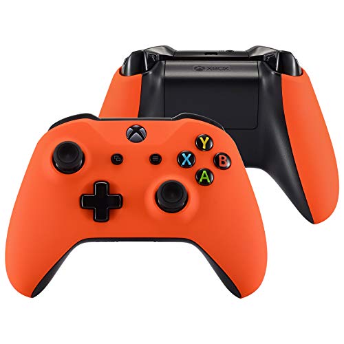 eXtremeRate Carcasa para Xbox One Funda Delantera Agarre Izquierdo Derecho Protectora de la Placa Tacto Suave Cubierta Antideslizante Asa Mango para Mando de Xbox One S/X(Model 1708) Naranja