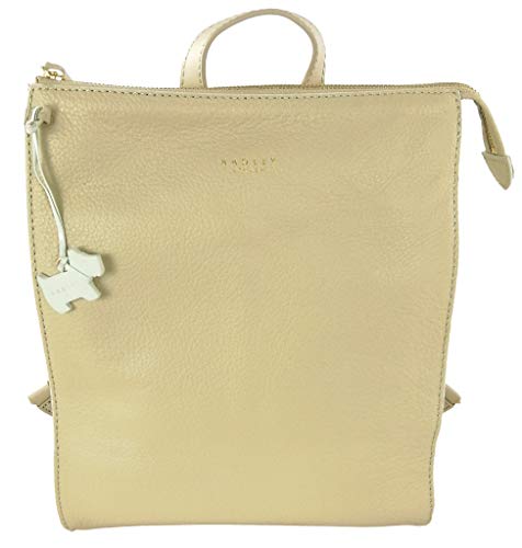 Radley Bourton - Mochila de piel, color Beige, talla Medium: Height 29 cm x Width 24.5 cm x Depth 8.5 cm.