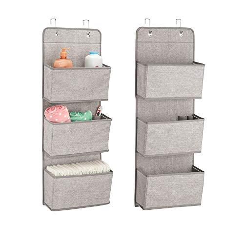 mDesign Organizador de tela con 3 bolsillos – Juego de 2 colgadores de puerta de tejido efecto yute – Estantería de tela ideal para artículos de bebé como peluches, pañales o toallitas – Gris