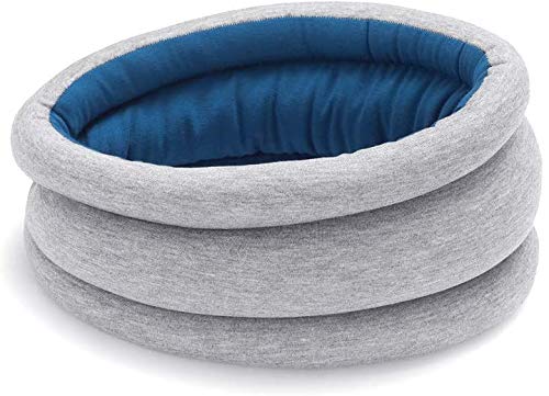 OSTRICHPILLOW Light Almohada de Viaje para Aviones, Coche, Oficina, Soporte de Cuello para Volar, Almohada de Cuello para Siestas. Accesorio de Viaje para Hombre y Mujer – Color Azul - Sleepy Blue