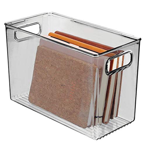 mDesign Caja organizadora con asas integradas – Organizador transparente de diseño atractivo – Cajas de plástico ideales para guardar cosméticos en el baño – gris oscuro