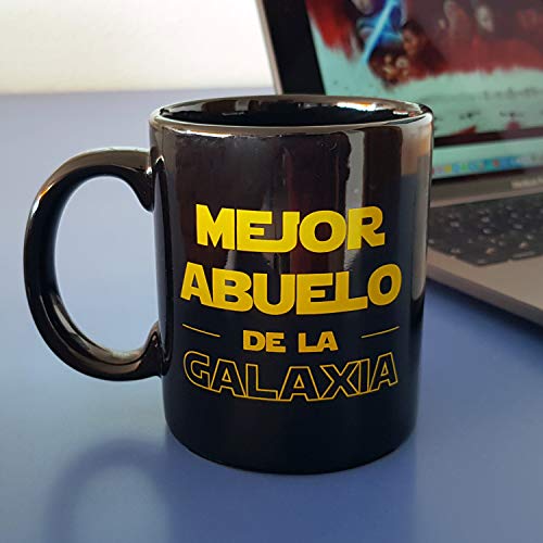 Taza mug Mejor Abuelo de la Galaxia, 33 cl. Taza para desayunos de cerámica negra