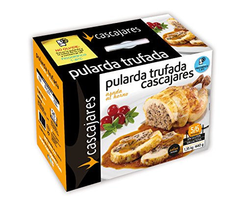 CASCAJARES - Pularda trufada asada al horno (producto precocinado). Pularda de 1.2 kilos acompañada por medio litro de salsa de Setas, para 5-6 personas.