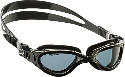 Cressi Flash Swim Goggles Gafas de Natación Premium para Adultos 100% Anti UV, Negro/Gris, Talla Única