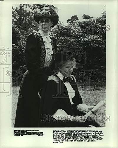 Historic Images - 1984 Foto de prensa Mare Winningham, Blythe Danner en Helen Keller. El milagro