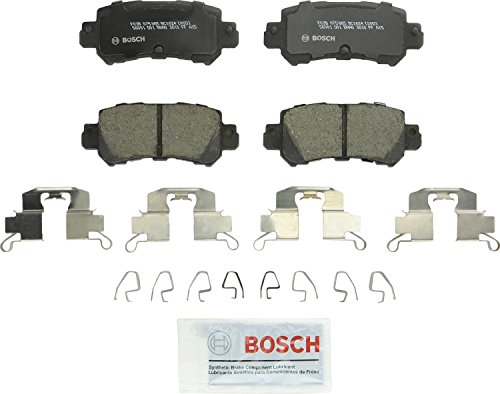 Bosch BC1624 QuietCast Juego de pastillas de freno de disco de cerámica premium para Mazda: 2016-2017 CX-3, 2013-2017 CX-5; trasero