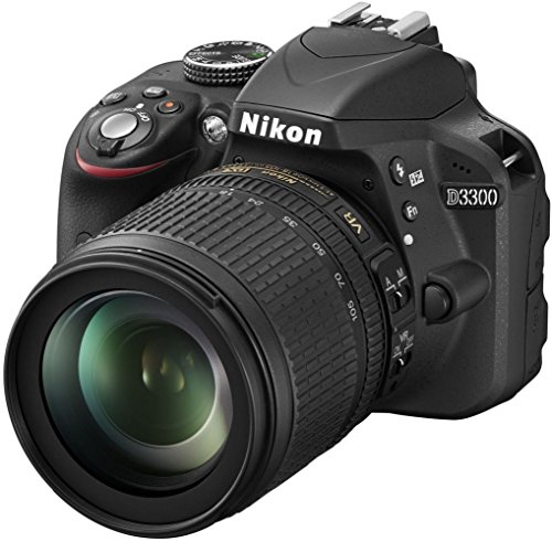 Nikon D3300 - Cámara réflex digital de 24.2 Mp (pantalla de 3", estabilizador de imagen, zoom óptico de 5.8x, grabación de vídeo Full HD), negro – kit con objetivo AF-S DX 18-105 mm VR [Versión EU]